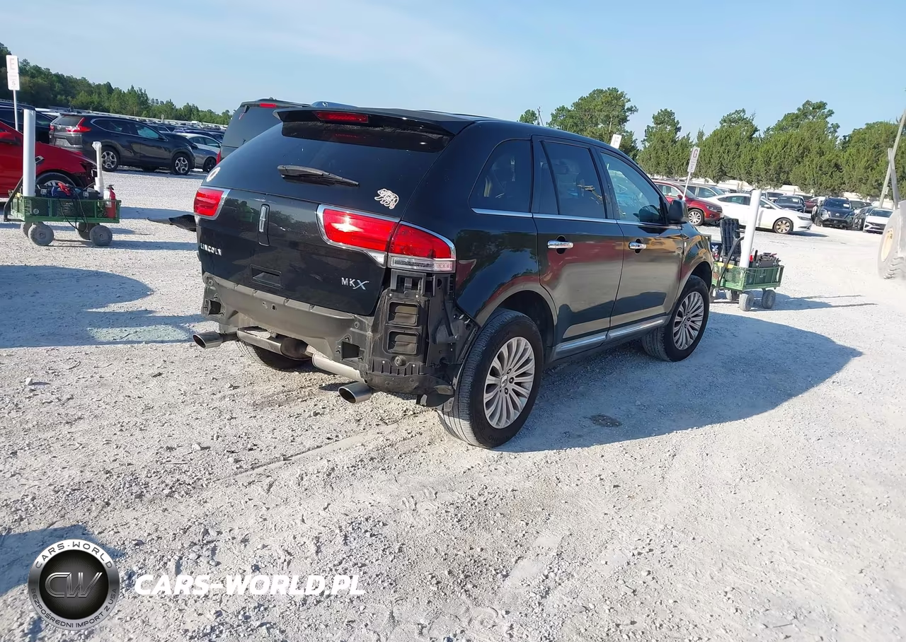 2011 Lincoln Mkx VIN:2LMDJ6JK5BBJ02929 - 4