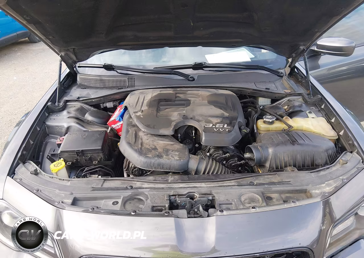 2019 Chrysler 300 300S Awd VIN:2C3CCAGG7KH533849 - 10