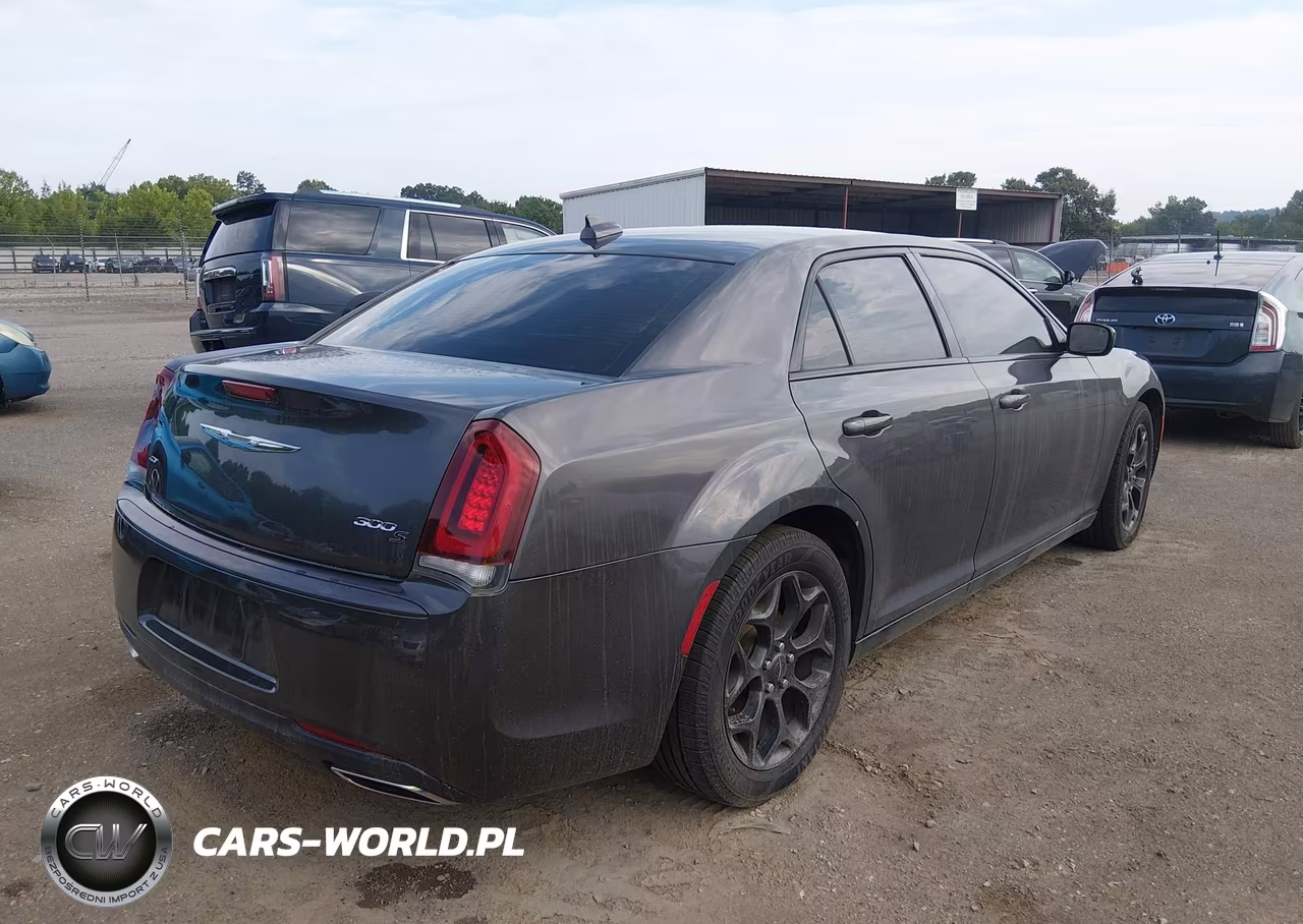 2019 Chrysler 300 300S Awd VIN:2C3CCAGG7KH533849 - 4