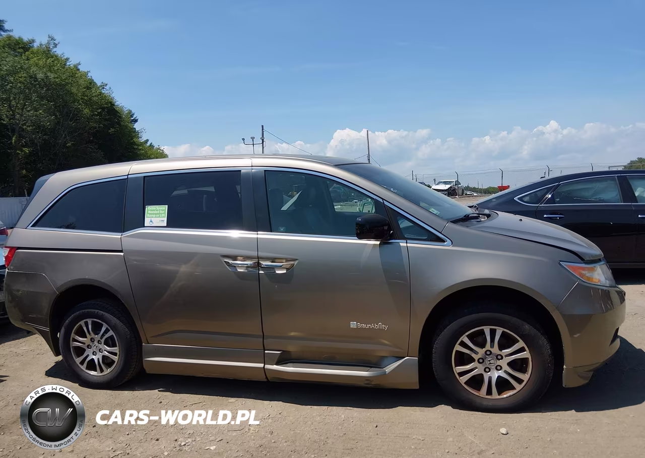 2011 Honda Odyssey Ex-L VIN:5FNRL5H64BB102491 - 13