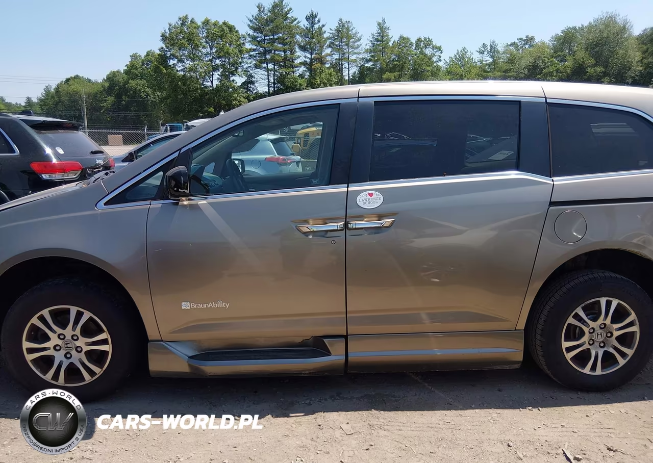 2011 Honda Odyssey Ex-L VIN:5FNRL5H64BB102491 - 14