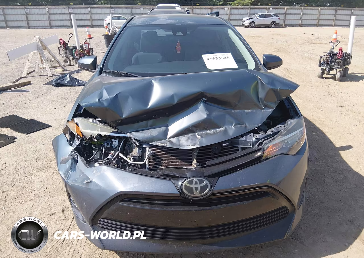 2017 Toyota Corolla Le VIN:5YFBURHEXHP709912 - 12