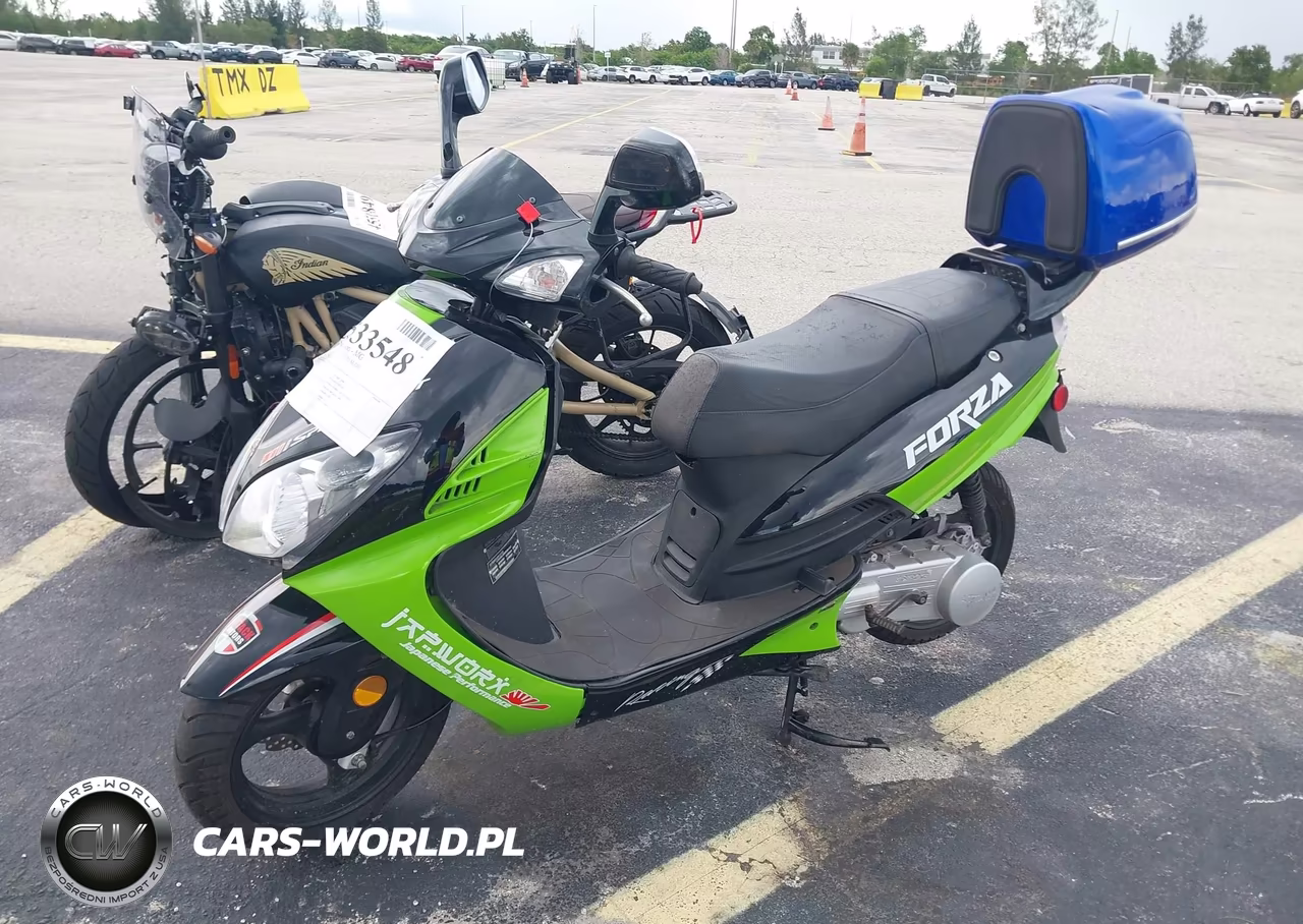 2021 Yiben 15 Series VIN:LYDYFTKHXM1500823 - 2