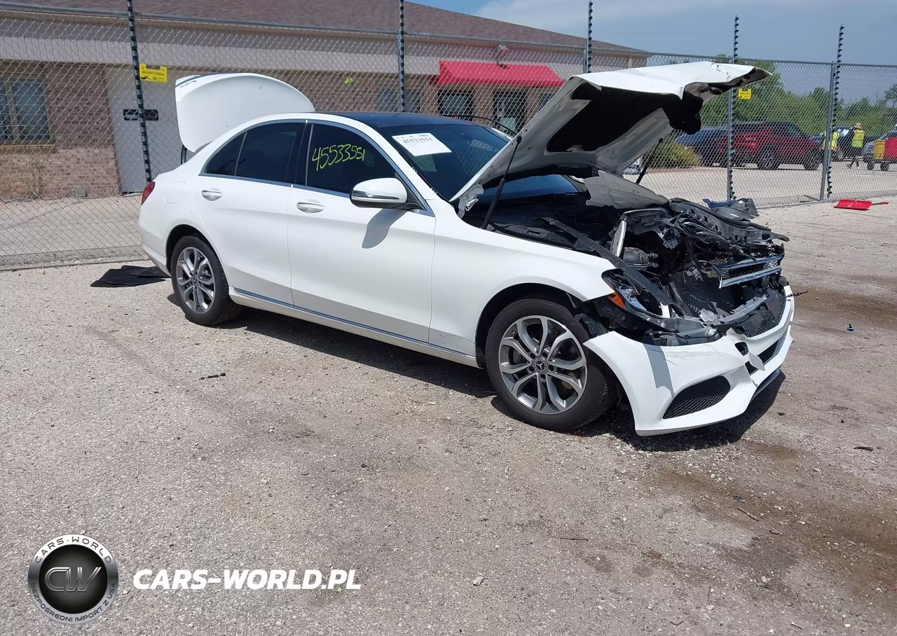 2018 Mercedes-Benz C 300 4Matic – zdjęcie 1 z 16
