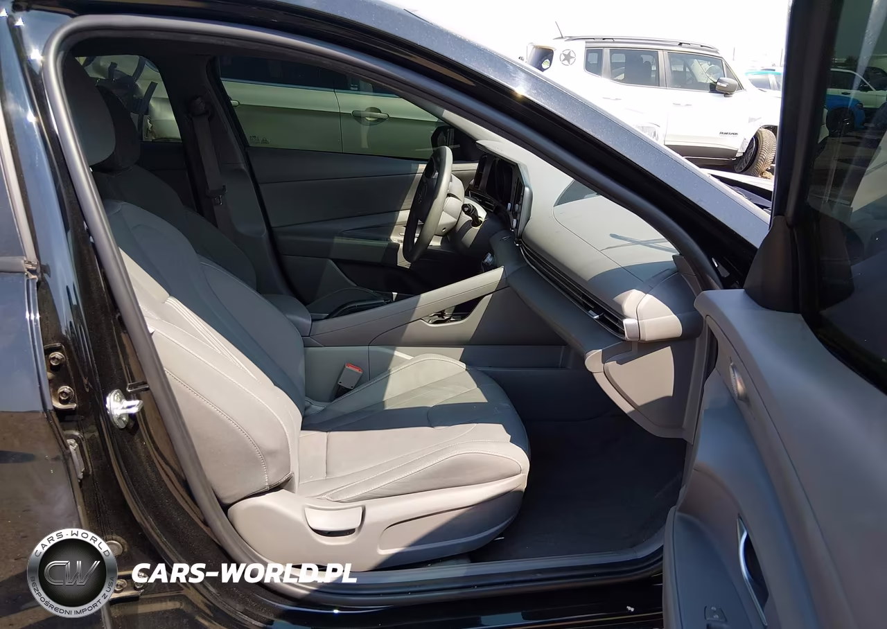 2022 Hyundai Elantra Sel VIN:KMHLM4AG9NU266729 - 5