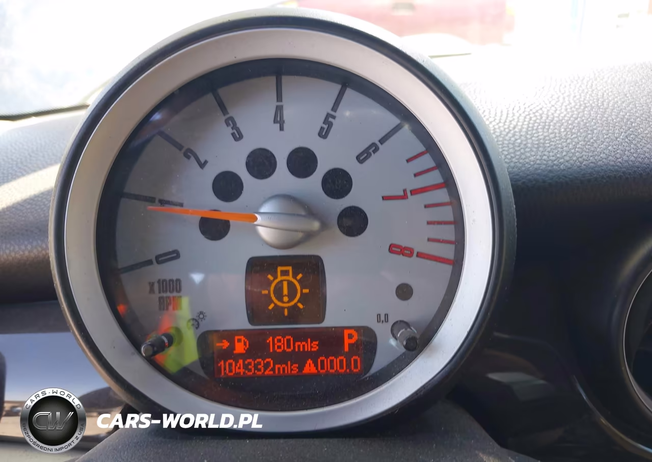 2009 Mini Cooper VIN:WMWMF33509TW75803 - 7