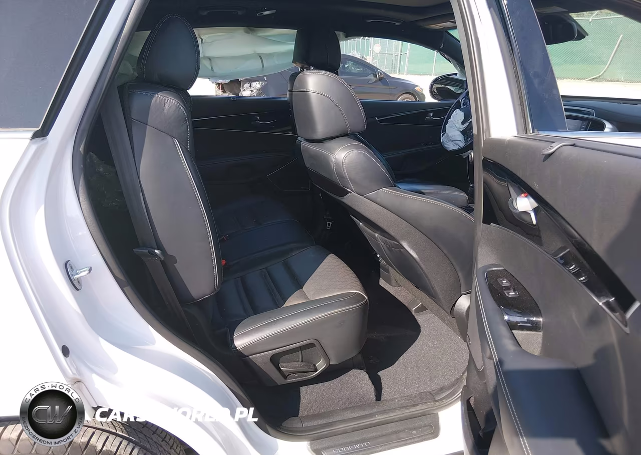 2017 Kia Sorento 3.3L Sxl VIN:5XYPKDA56HG231856 - 8