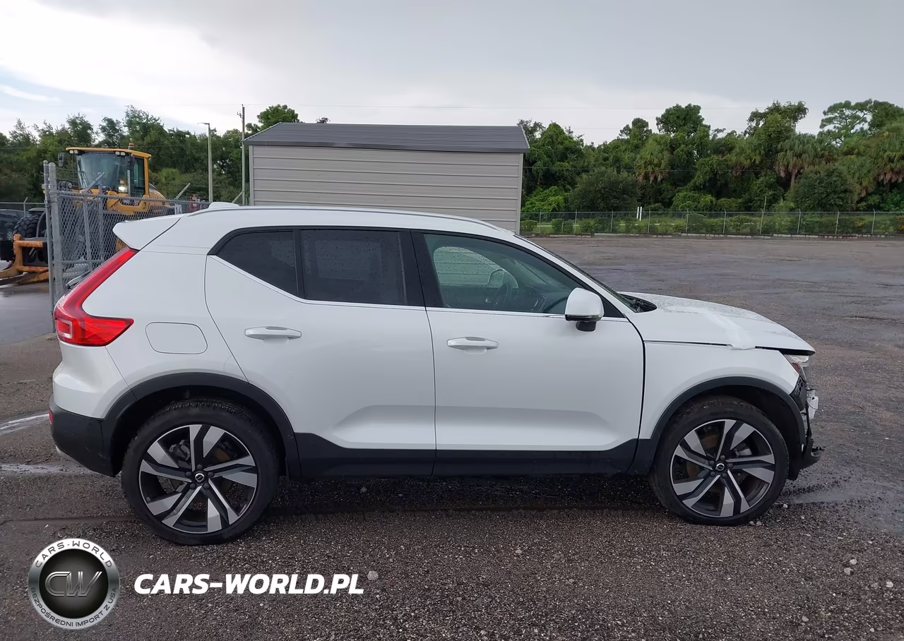 2024 Volvo Xc40 B5 Plus Bright Theme VIN:YV4L12UE7R2204904 - 13
