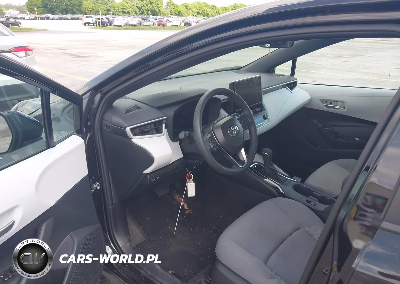 2026 Toyota Corolla Se VIN:5YFS4MCE6TP255869 - 5