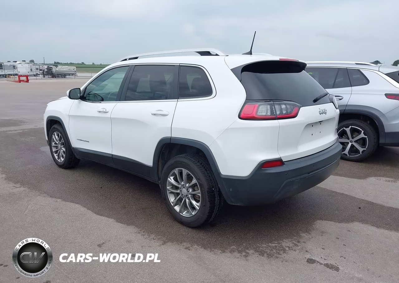 2020 Jeep Cherokee Latitude Plus Fwd VIN:1C4PJLLB4LD631938 - 3
