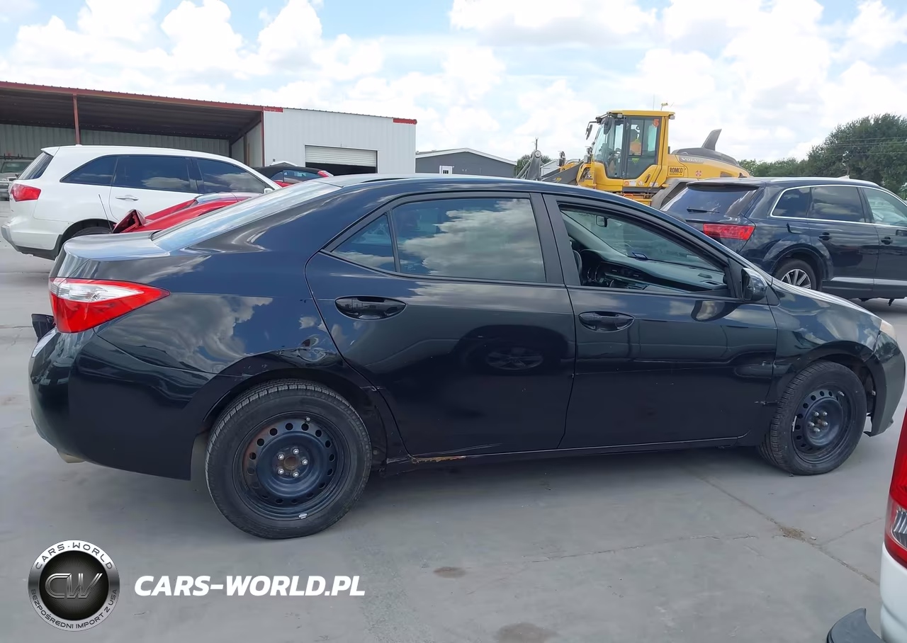2015 Toyota Corolla Le VIN:5YFBURHE3FP328299 - 13