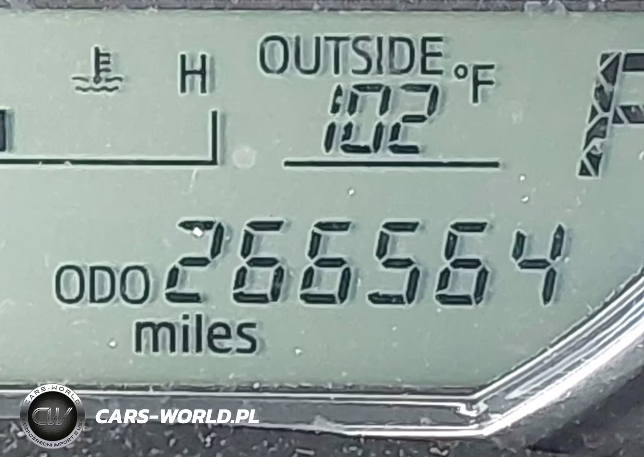 2015 Toyota Corolla Le VIN:5YFBURHE3FP328299 - 15