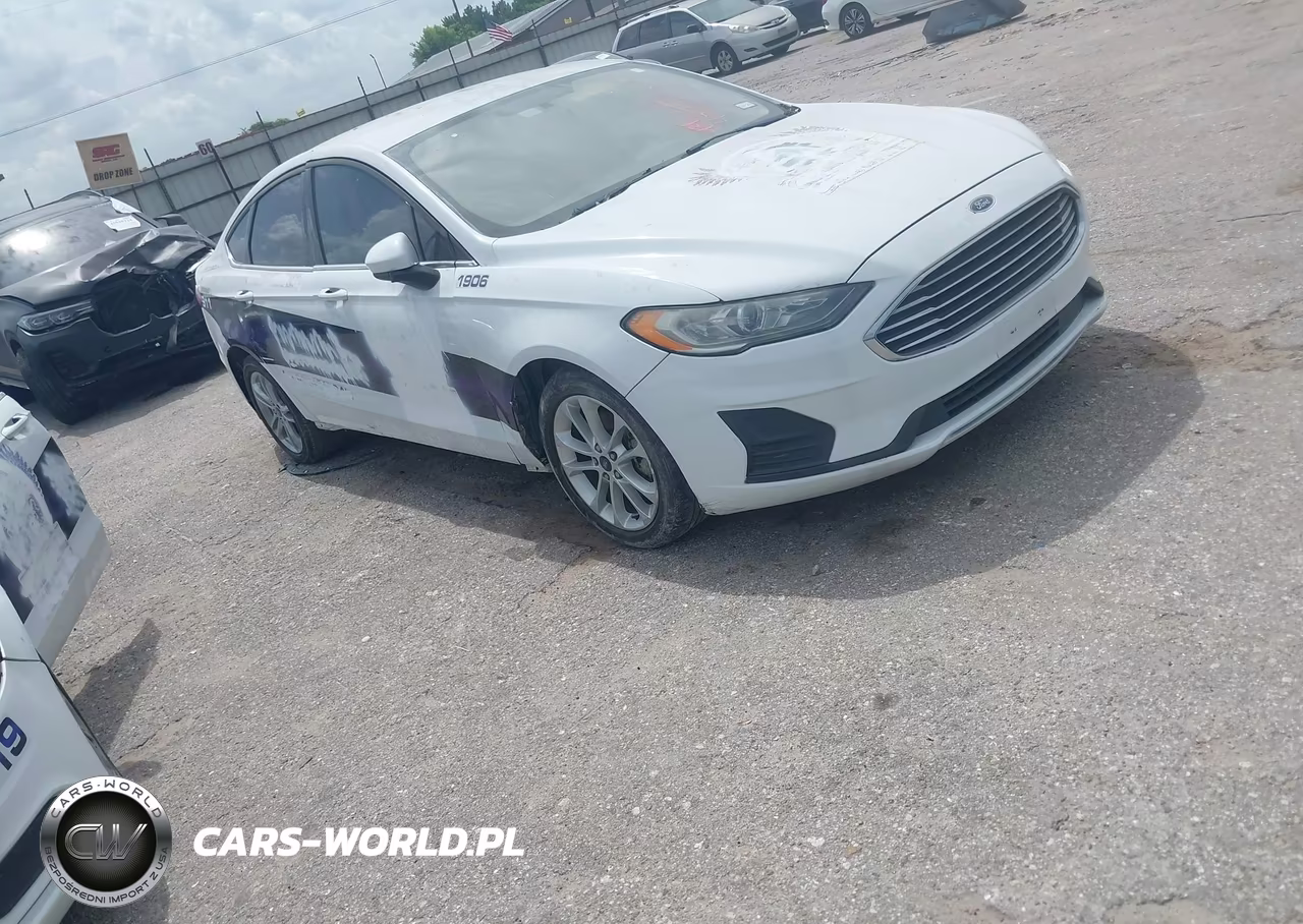 2018 Ford Fusion Hybrid S – zdjęcie 1 z 16