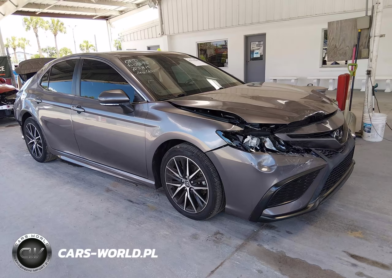 2023 Toyota Camry Se – zdjęcie 1 z 17