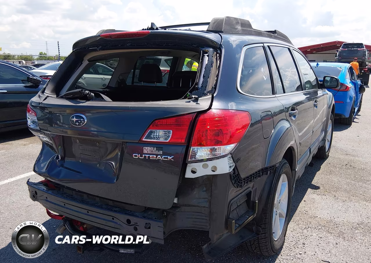 2013 Subaru Outback 2.5I Limited VIN:4S4BRCPC8D3318027 - 4