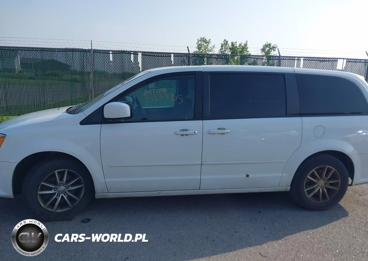 2017 Dodge Grand Caravan Se Plus VIN:2C4RDGBG6HR563019 - 14