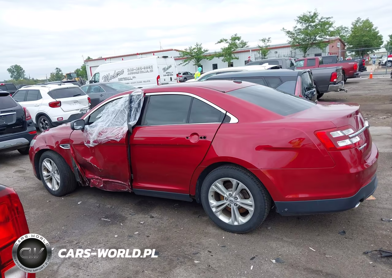 2016 Ford Taurus Sel VIN:1FAHP2E81GG153700 - 13
