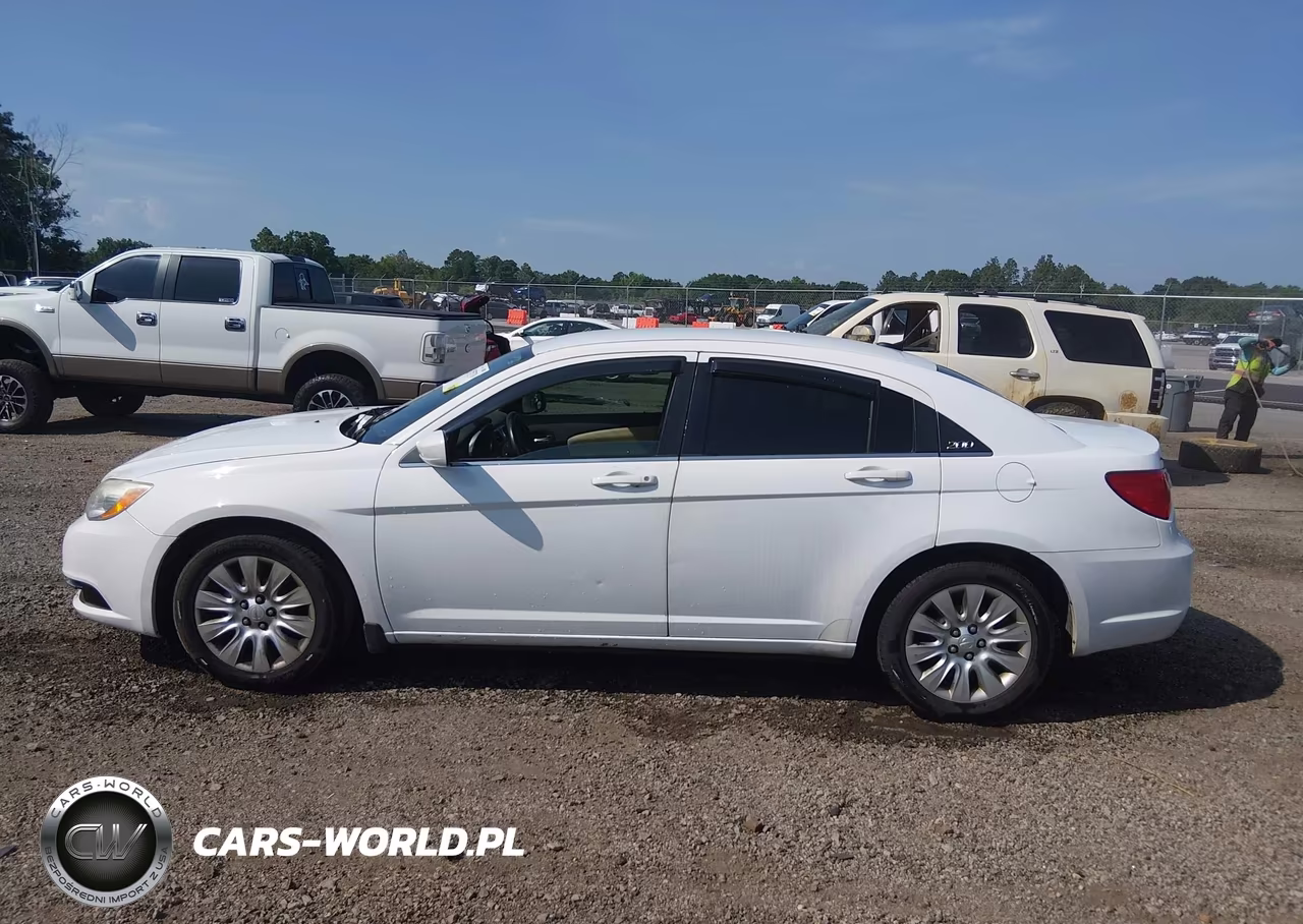 2014 Chrysler 200 Lx VIN:1C3CCBAB6EN204414 - 14