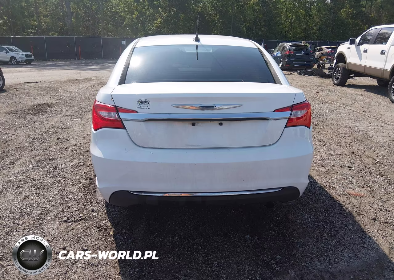 2014 Chrysler 200 Lx VIN:1C3CCBAB6EN204414 - 16