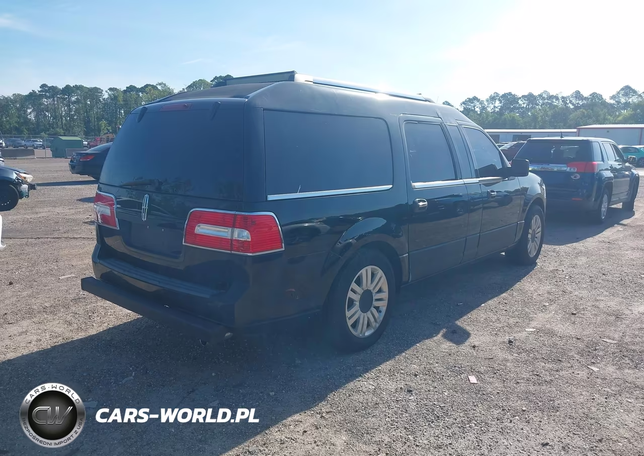 2014 Lincoln Navigator L VIN:5LMJJ3J57EEL03230 - 4