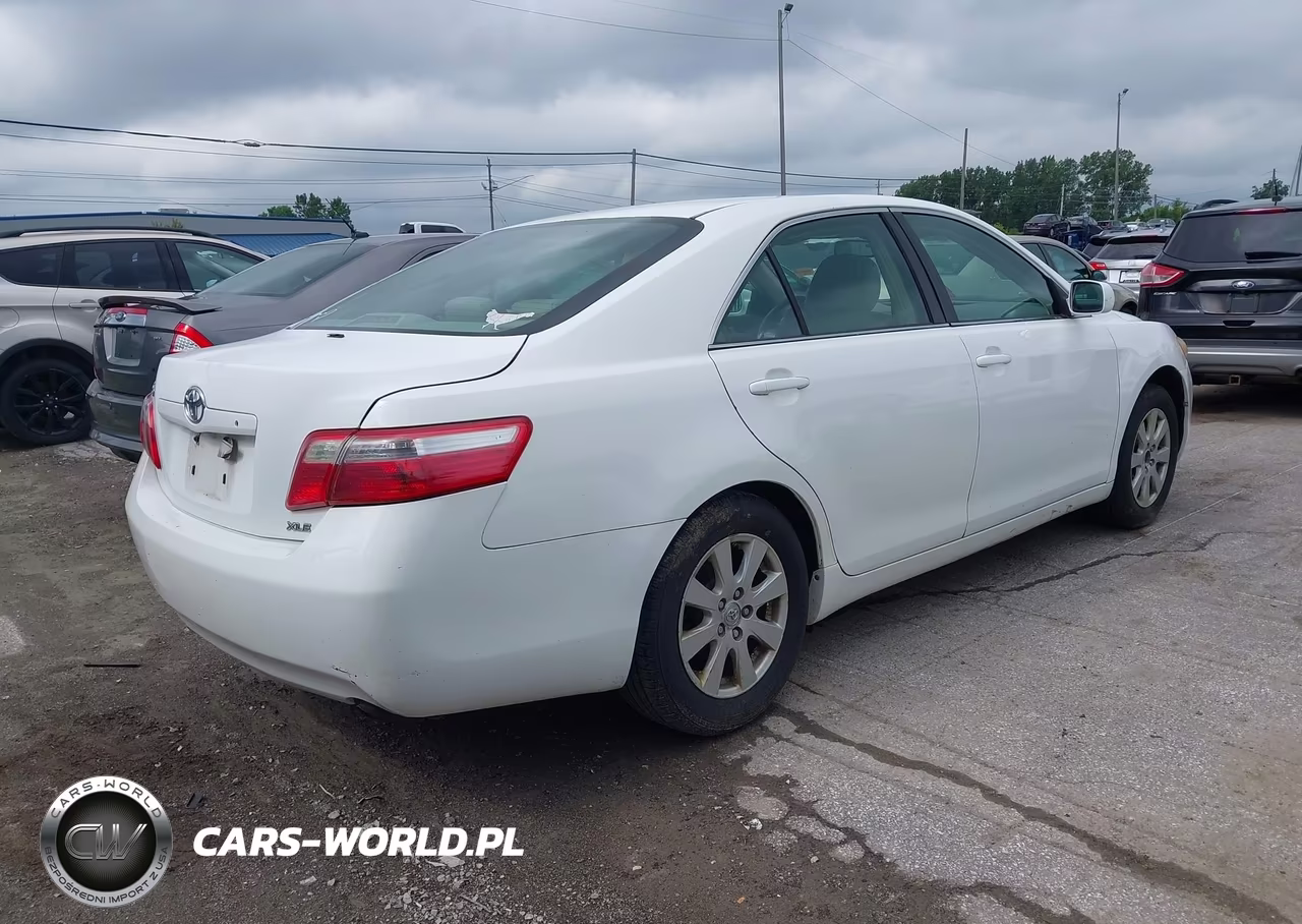 2008 Toyota Camry Xle VIN:4T1BE46K98U747462 - 4