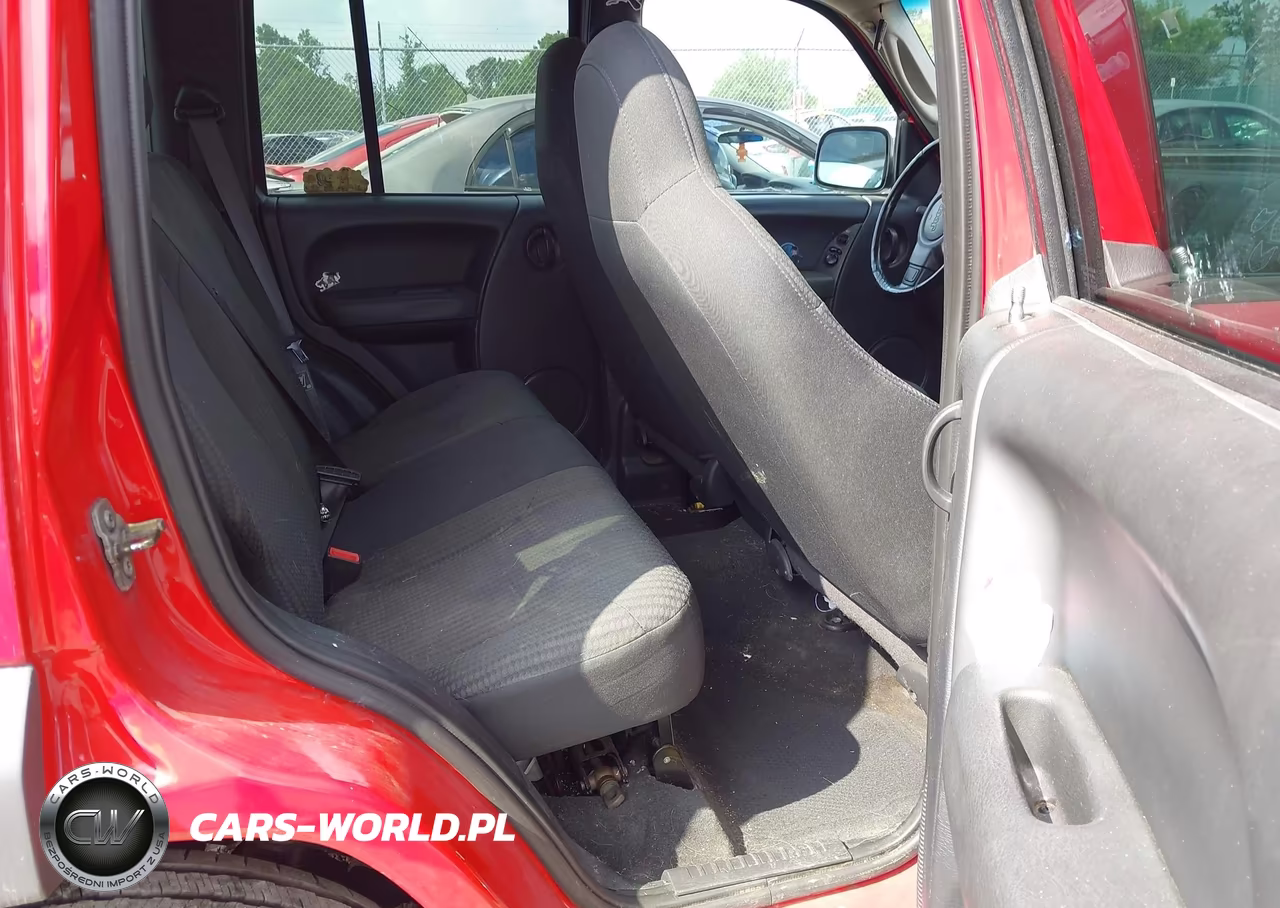 2003 Jeep Liberty Sport VIN:1J4GL48K73W732091 - 8