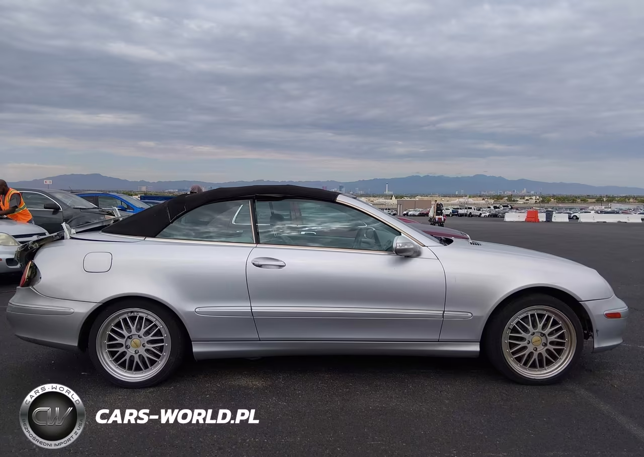2004 Mercedes-Benz Clk 320 VIN:WDBTK65GX4T005449 - 14