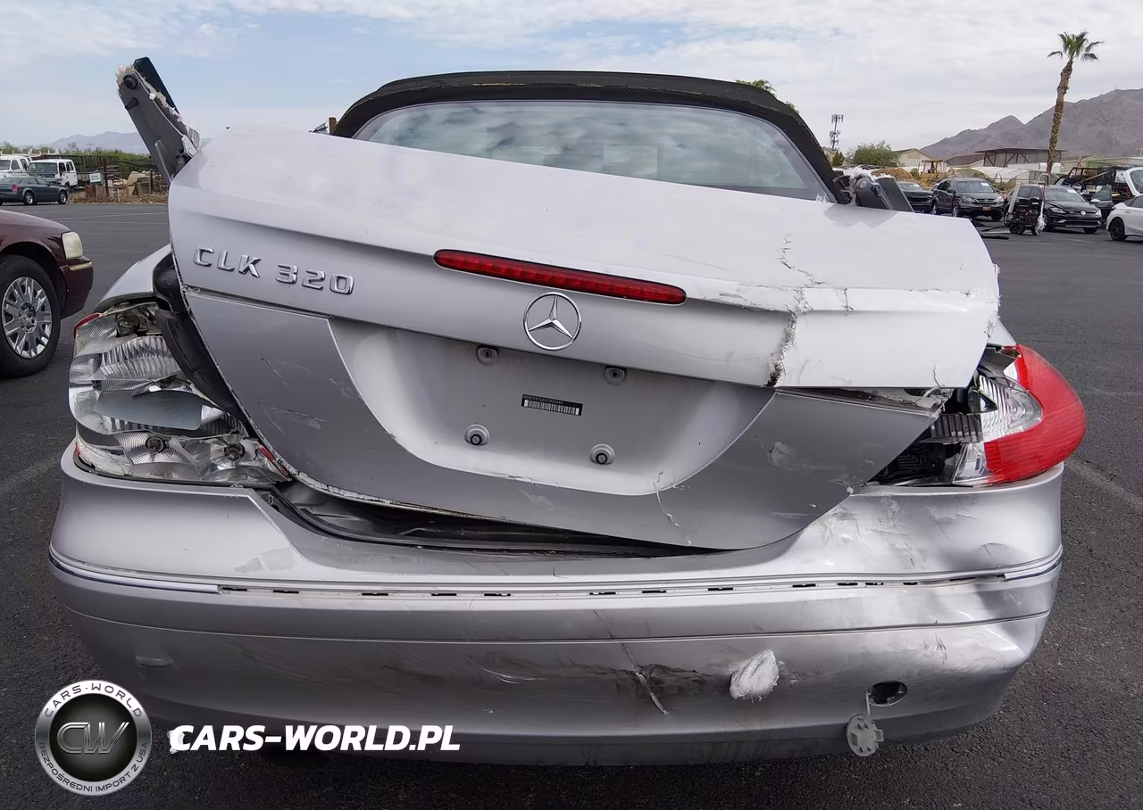 2004 Mercedes-Benz Clk 320 VIN:WDBTK65GX4T005449 - 17