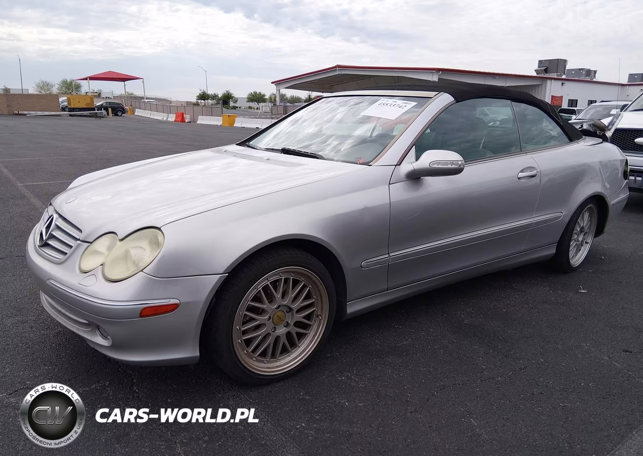 2004 Mercedes-Benz Clk 320 VIN:WDBTK65GX4T005449 - 2