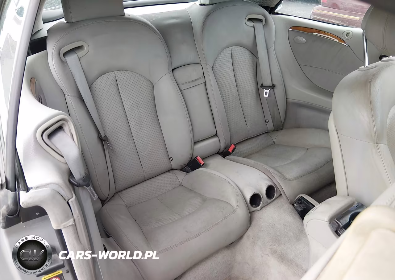 2004 Mercedes-Benz Clk 320 VIN:WDBTK65GX4T005449 - 8