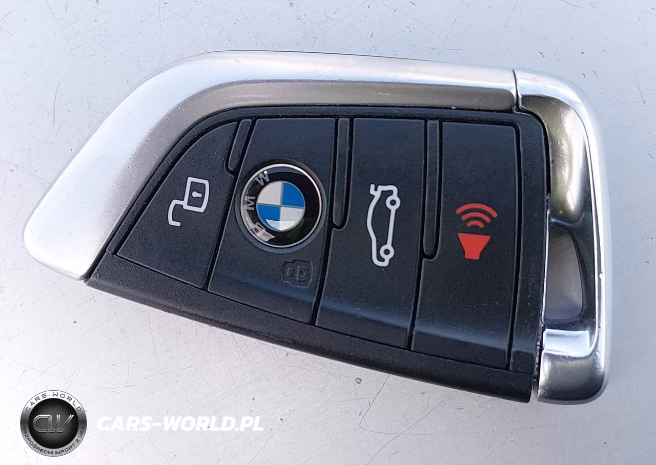 2019 BMW 330I xDrive VIN:WBA5R7C57KAJ84875 - 11