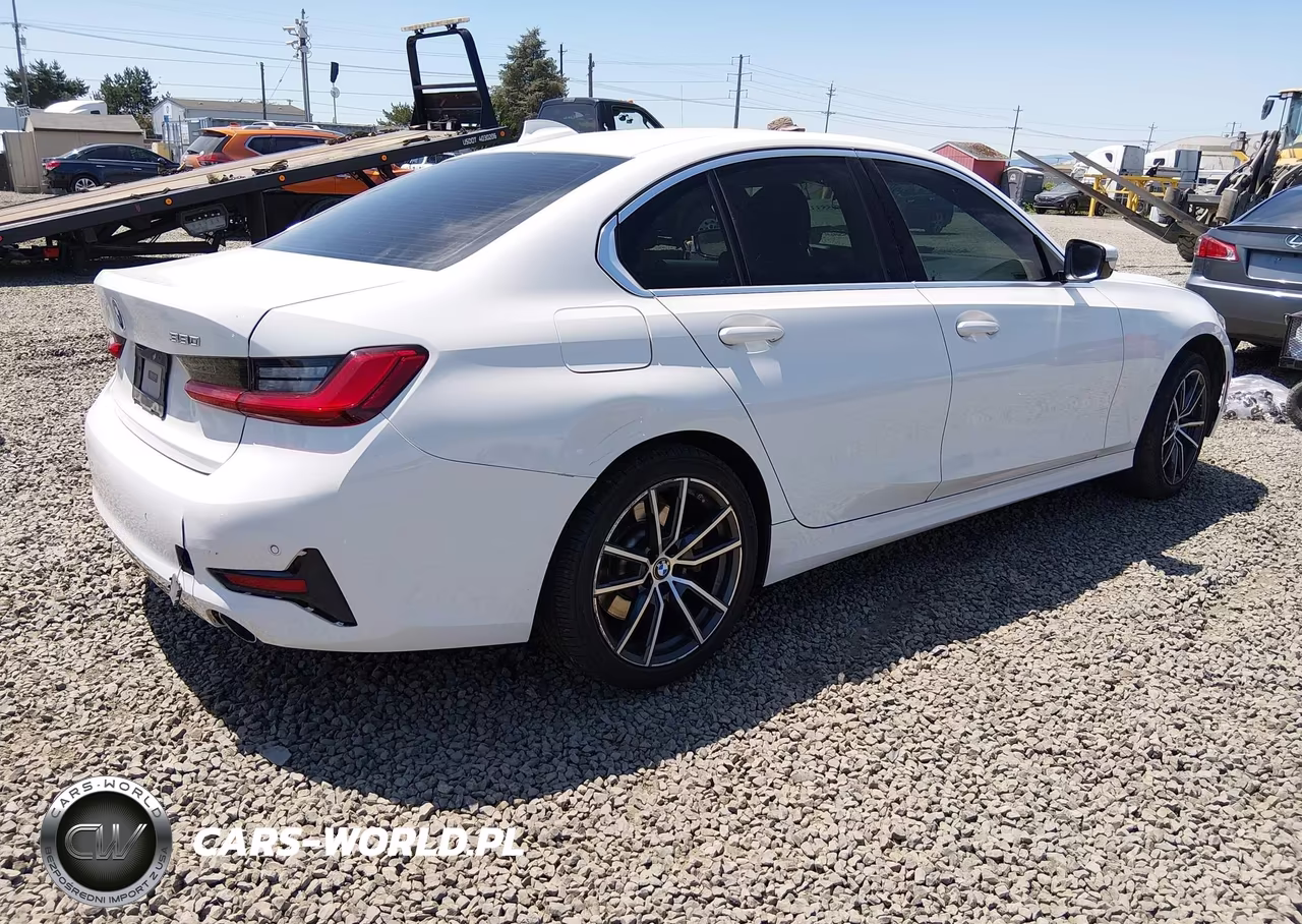 2019 BMW 330I xDrive VIN:WBA5R7C57KAJ84875 - 4