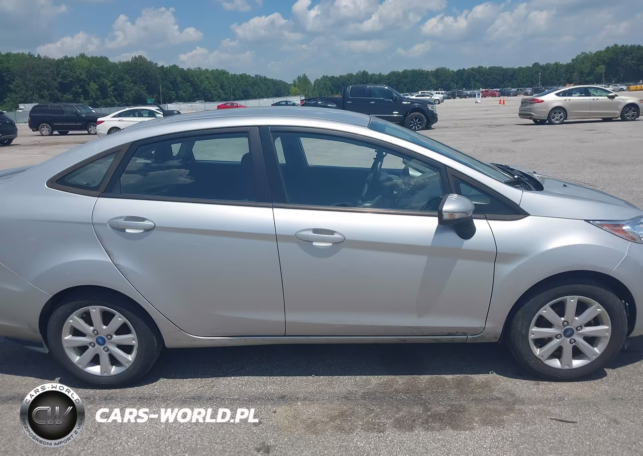 2013 Ford Fiesta Se VIN:3FADP4BJ7DM130831 - 13