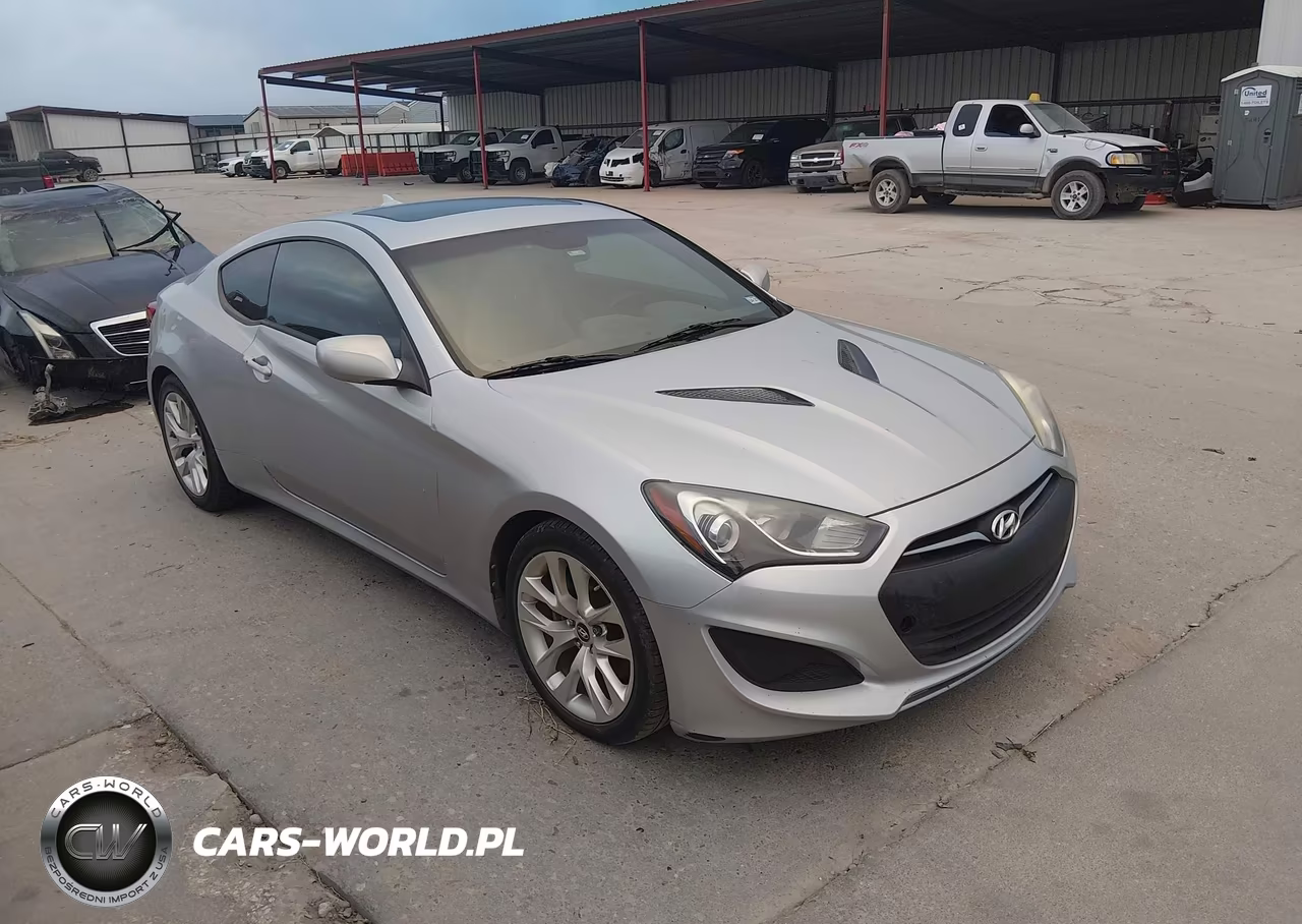 2013 Hyundai Genesis 2.0T Premium – zdjęcie 1 z 12