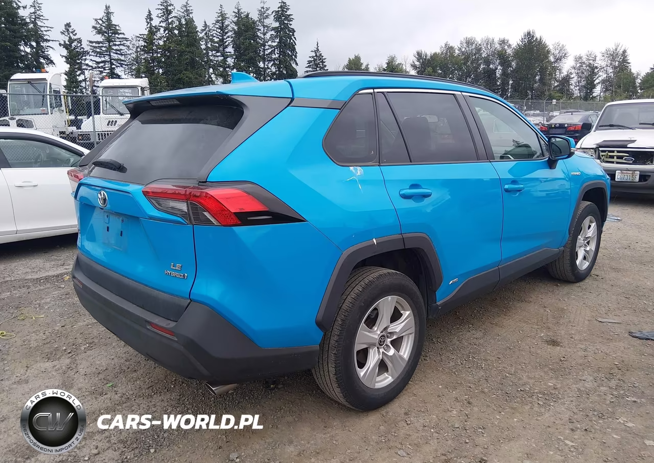2021 Toyota Rav4 Hybrid Le VIN:2T3MWRFV8MW117401 - 4