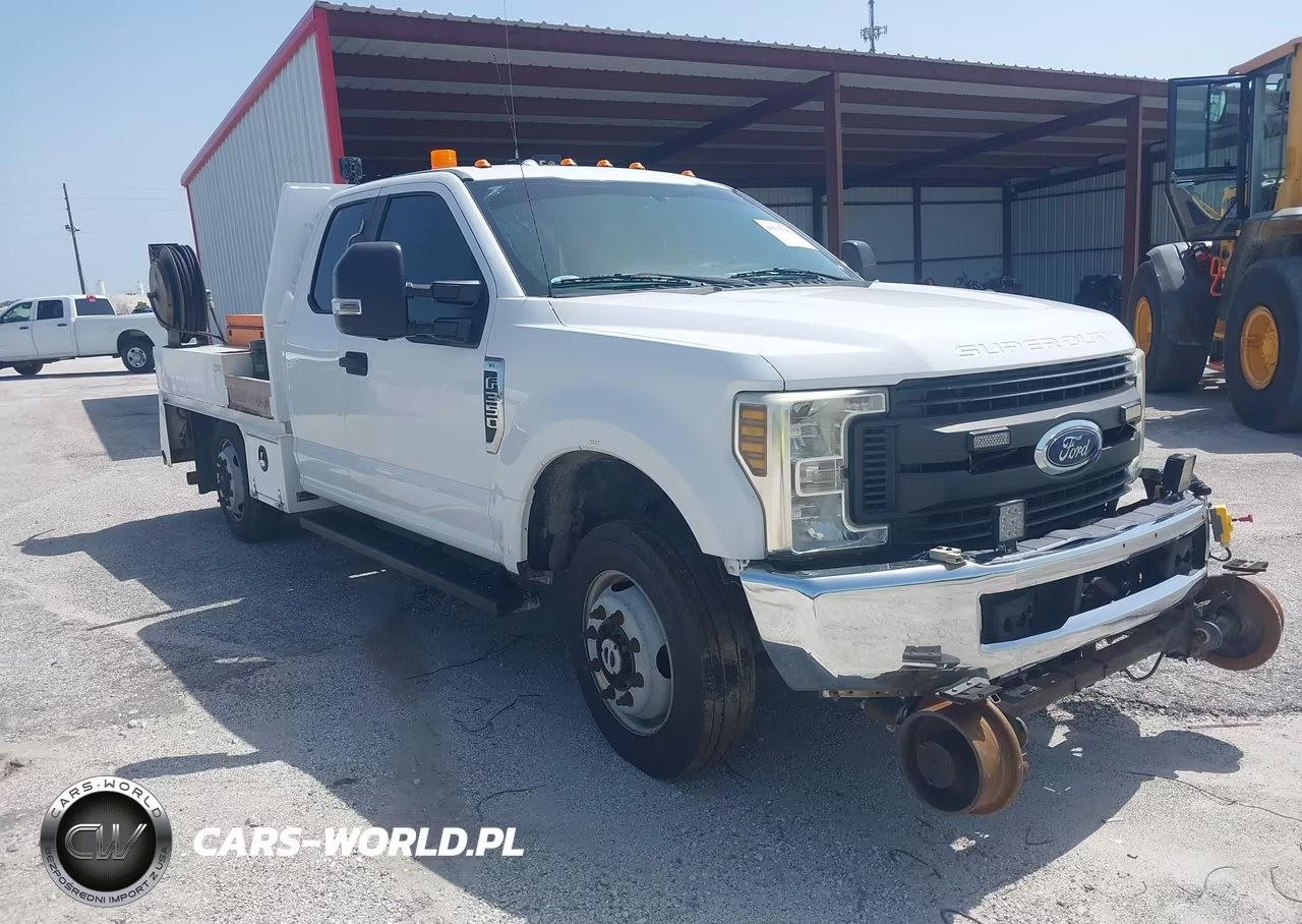 2018 Ford F-350 Xl-Xlt – zdjęcie 1 z 16