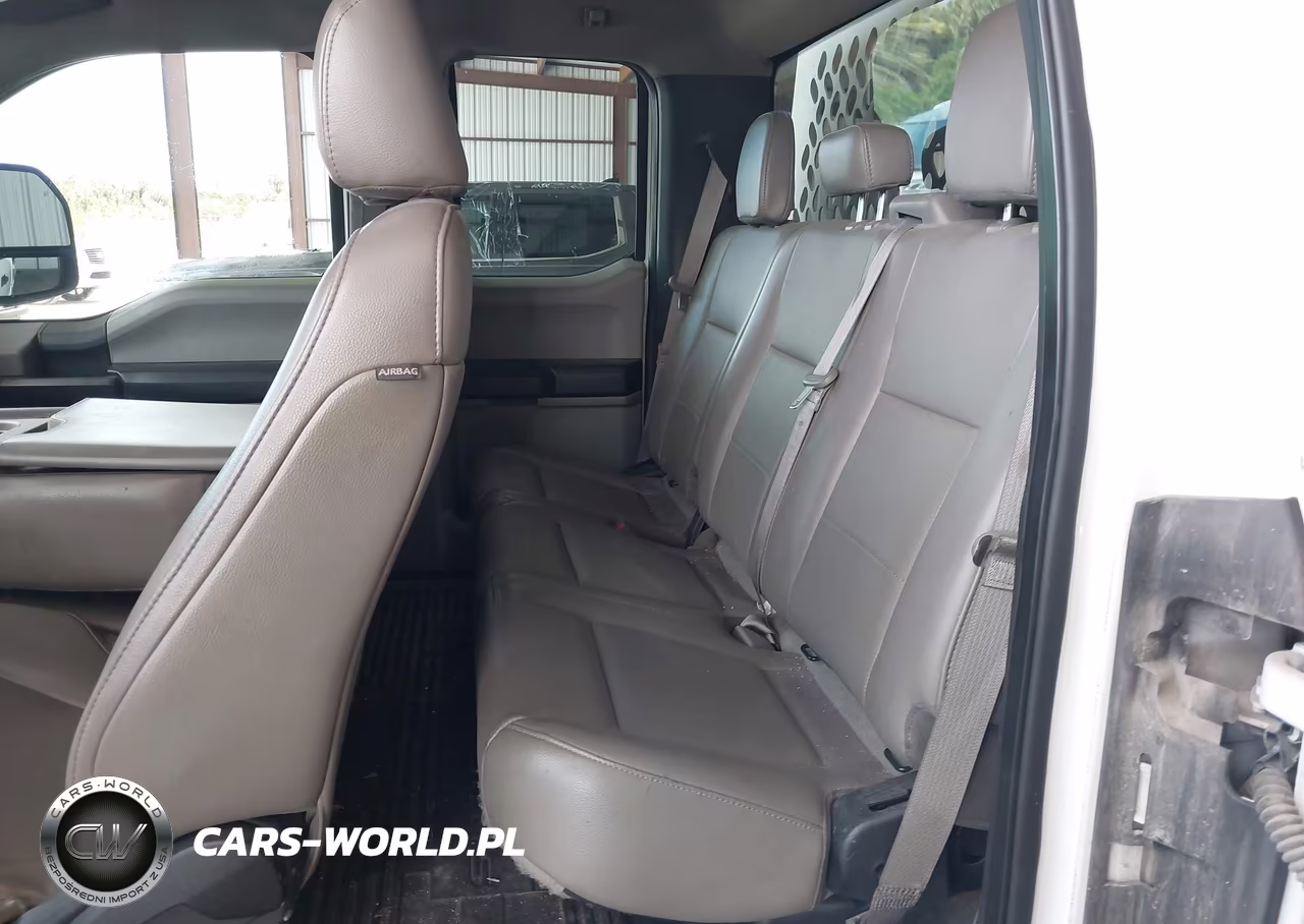 2018 Ford F-350 Xl-Xlt VIN:1FD7X3B68JEB52962 - 8
