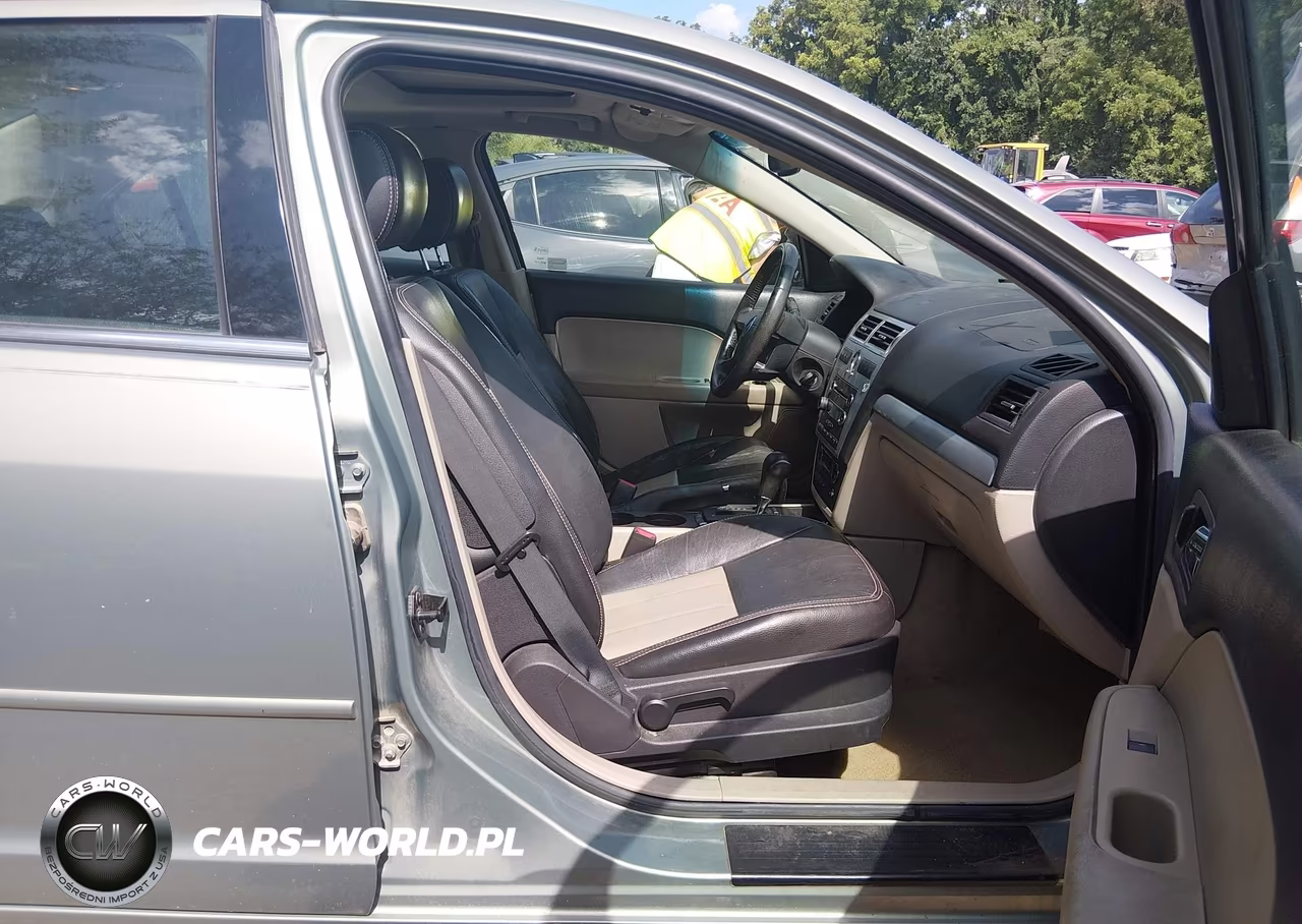2008 Mercury Milan I4 Premier VIN:3MEHM08Z08R630539 - 5