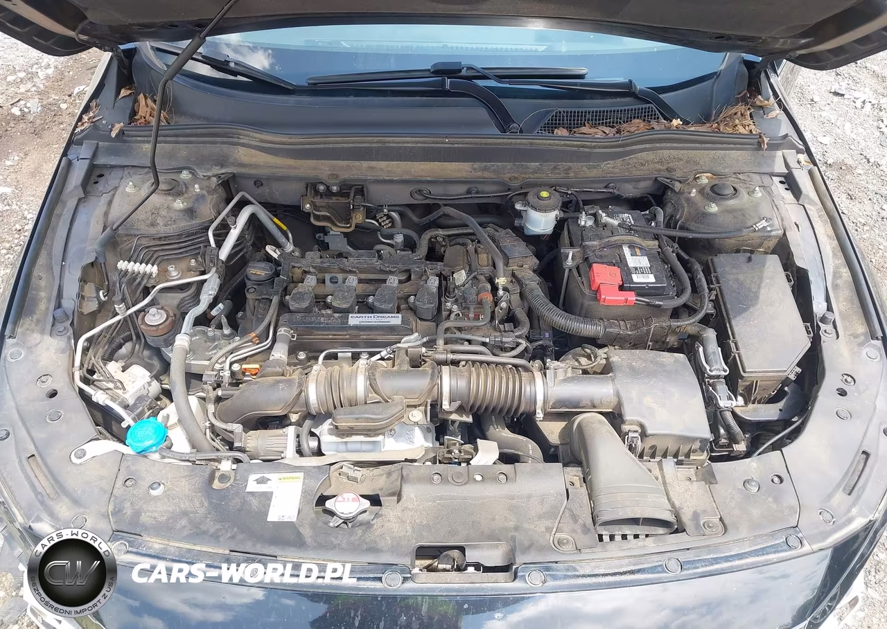 2018 Honda Accord Sport VIN:1HGCV1F33JA203872 - 10