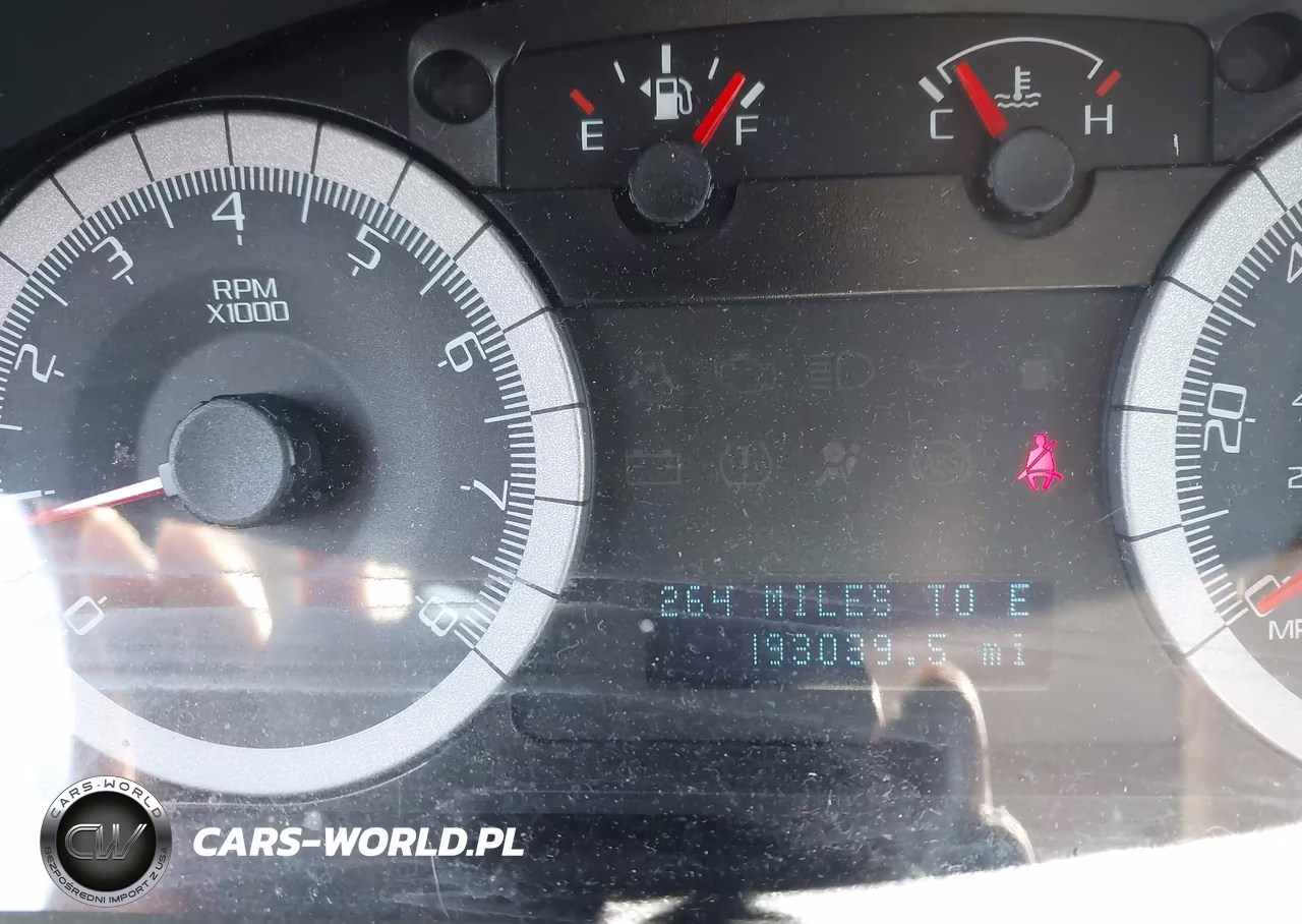 2008 Ford Escape Xlt VIN:1FMCU93118KE80541 - 7