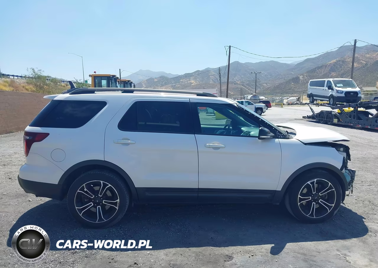 2015 Ford Explorer Sport VIN:1FM5K8GT5FGC50800 - 14