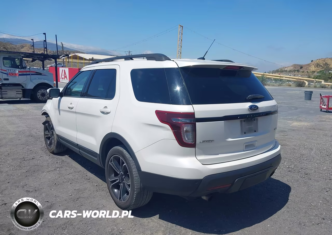 2015 Ford Explorer Sport VIN:1FM5K8GT5FGC50800 - 3