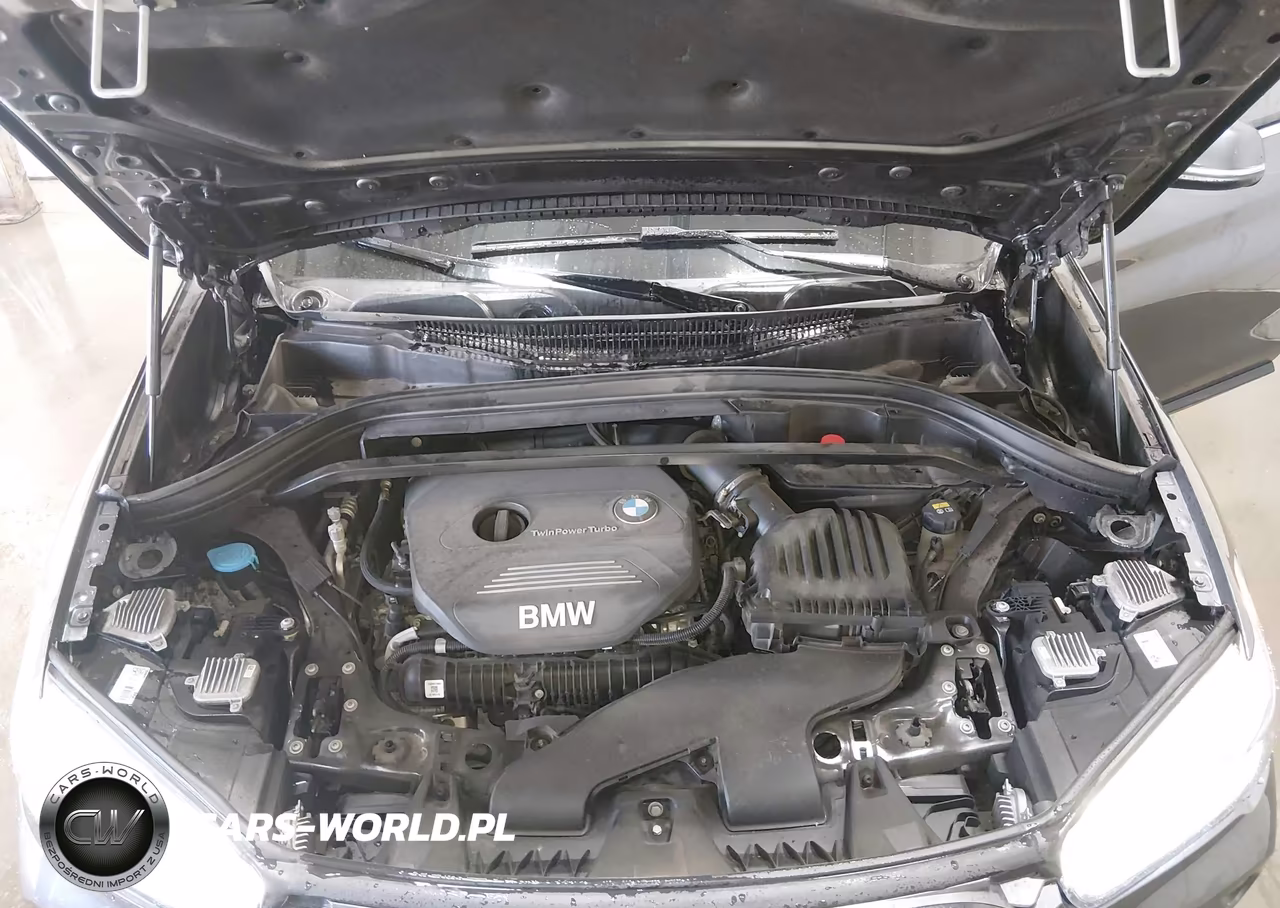 2017 BMW X1 xDrive28I VIN:WBXHT3C31H5F74063 - 10