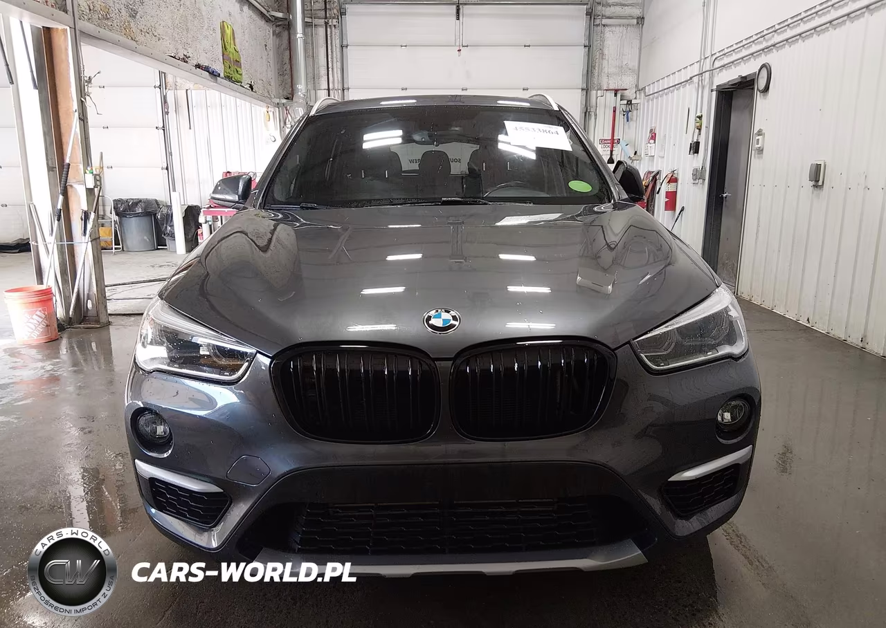 2017 BMW X1 xDrive28I VIN:WBXHT3C31H5F74063 - 12