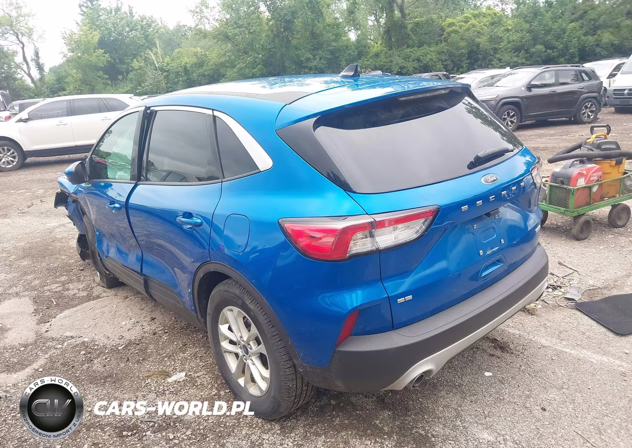 2020 Ford Escape Se VIN:1FMCU0G61LUA50040 - 3