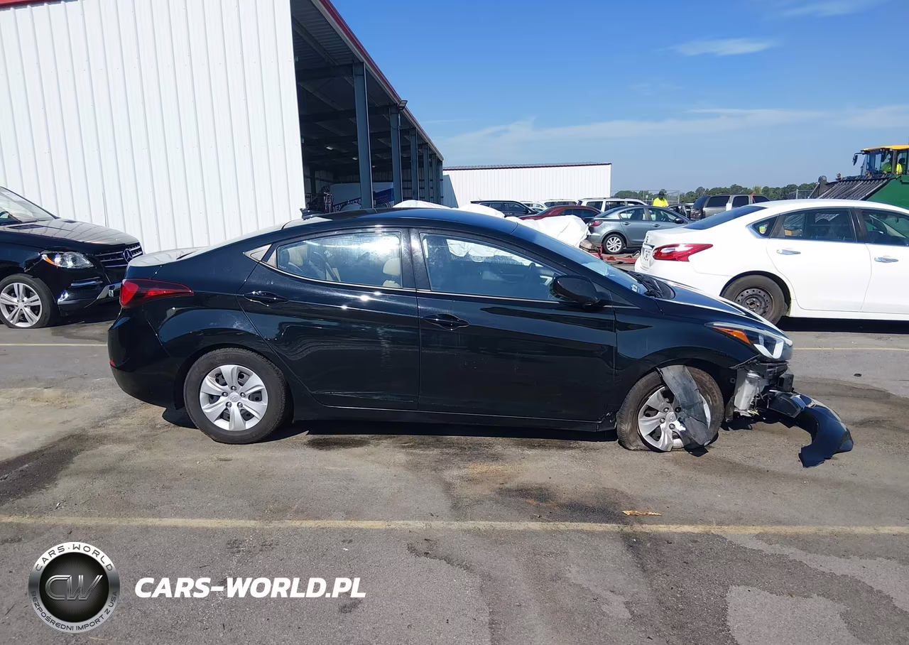 2016 Hyundai Elantra Se VIN:5NPDH4AE4GH745889 - 13