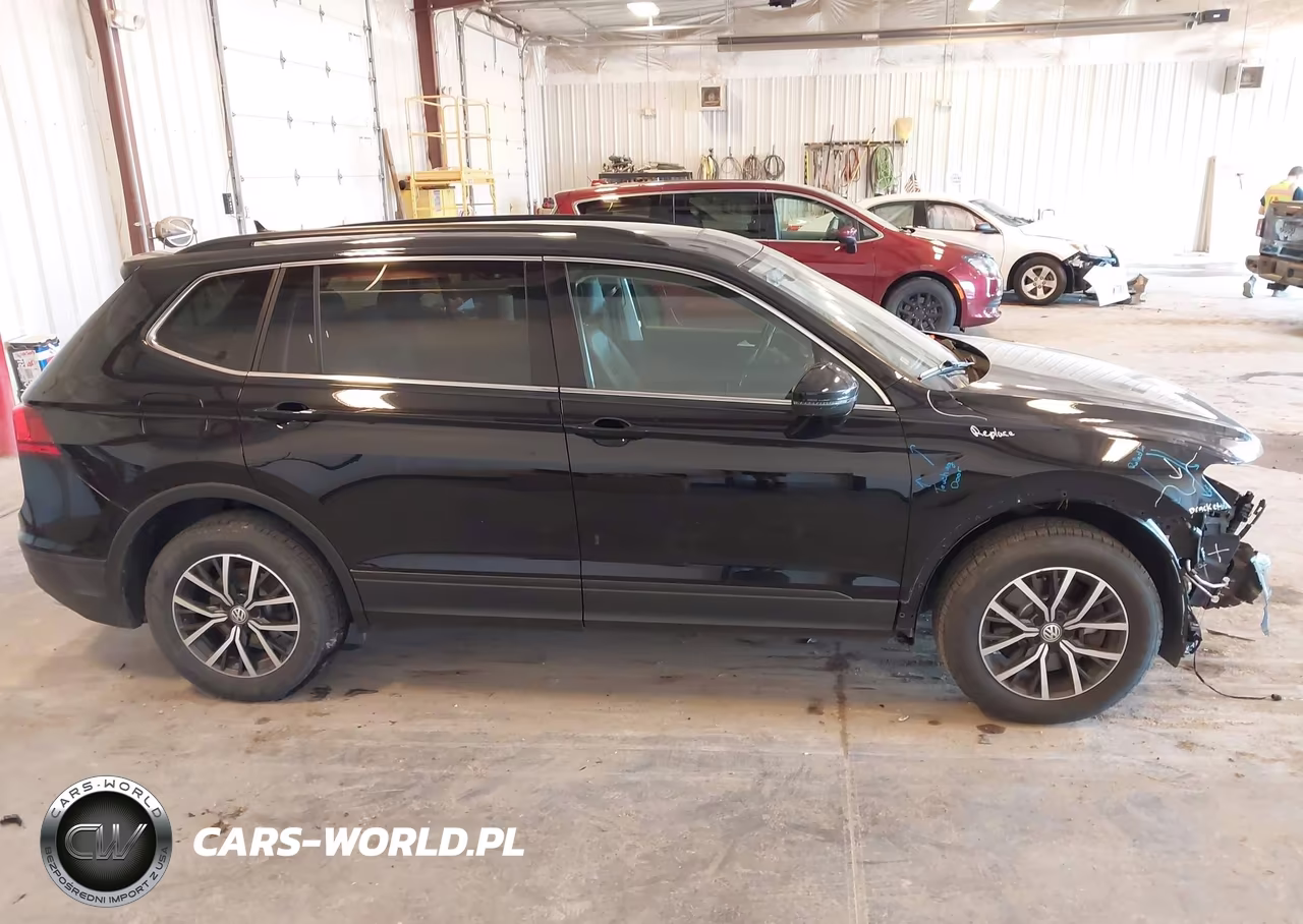 2019 Volkswagen Tiguan 2.0T Se-2.0T Sel-2.0T Sel R-Line-2.0T Sel R-Line Black VIN:3VV2B7AX7KM070667 - 13