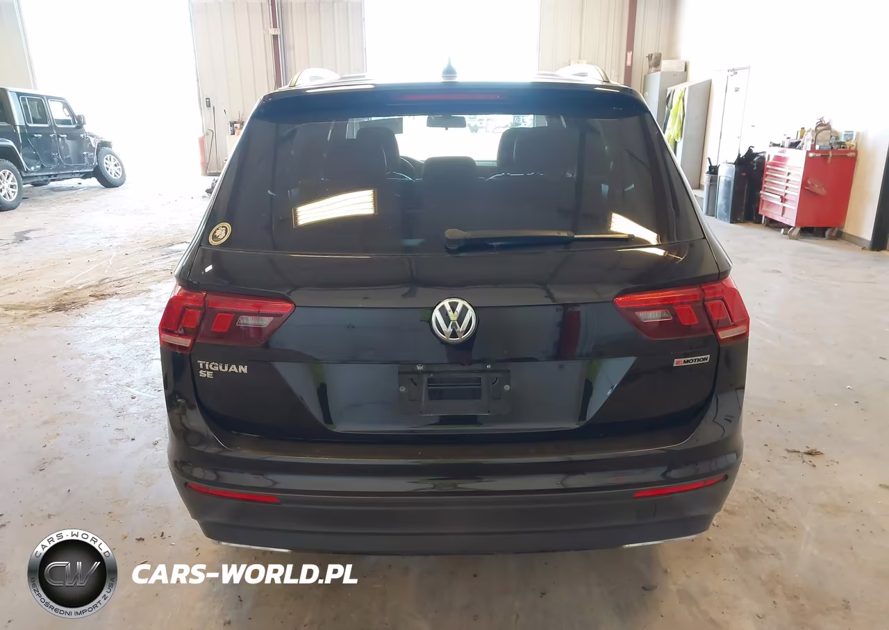 2019 Volkswagen Tiguan 2.0T Se-2.0T Sel-2.0T Sel R-Line-2.0T Sel R-Line Black VIN:3VV2B7AX7KM070667 - 16