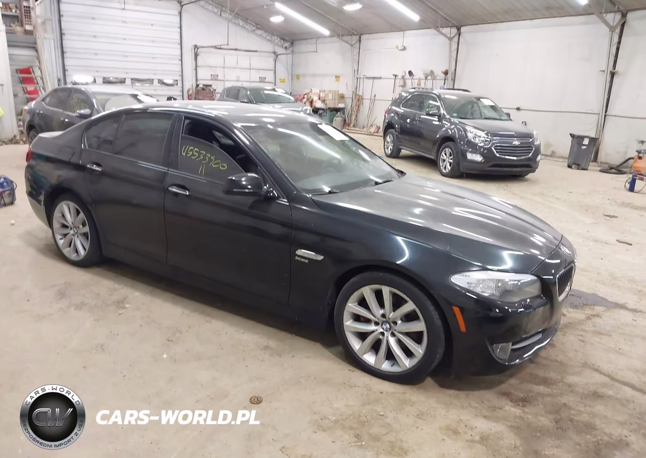 2011 BMW 535I xDrive – zdjęcie 1 z 11