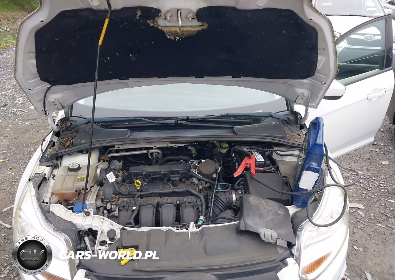 2012 Ford Focus Se VIN:1FAHP3F22CL407352 - 10